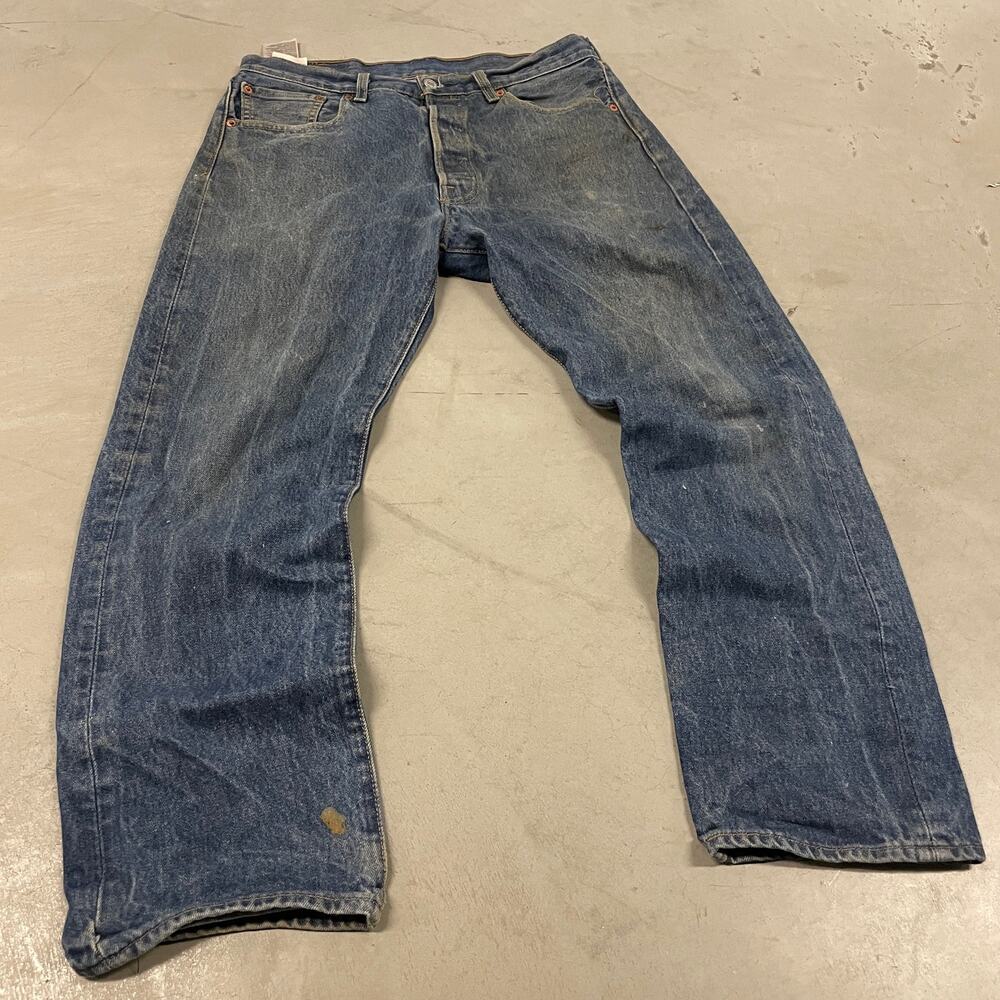 vintage Levi's 501 button fly western Jeans 34x28